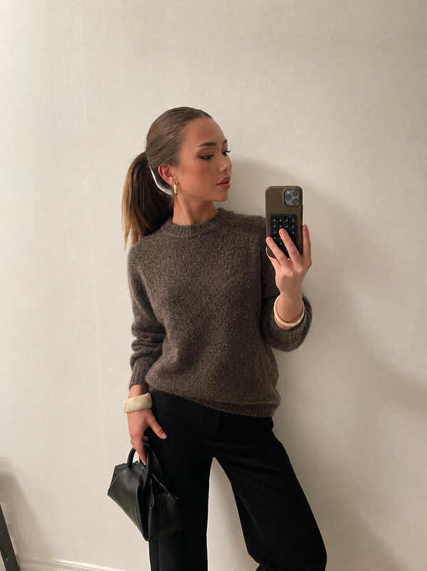 Eva B.
